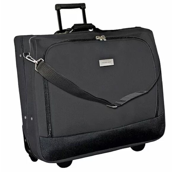 Geoffrey Beene Travel Luggage Bag
Rolling Garment Carrier, clothing organize - Picture 1 of 15